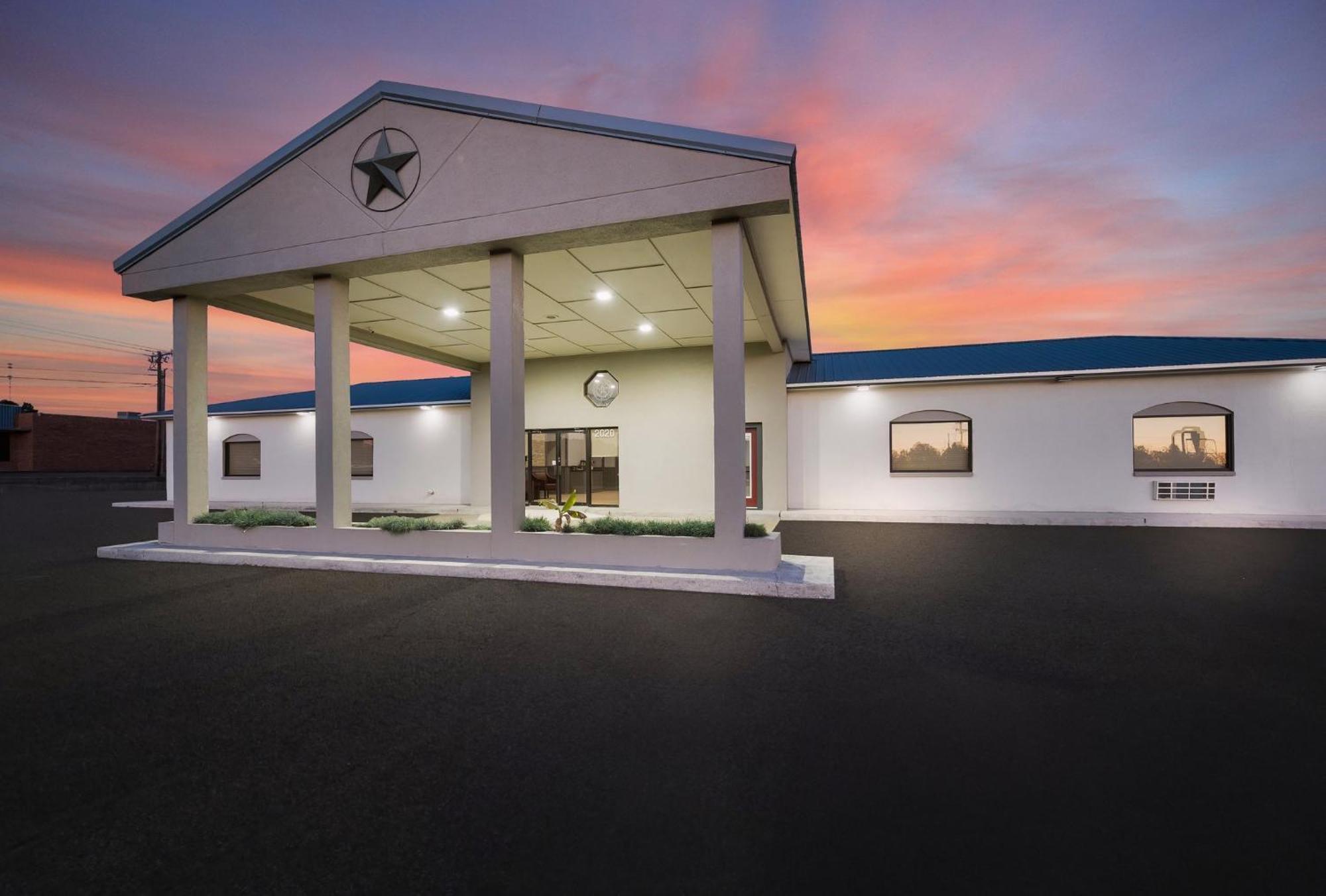 Red Roof Inn Nacogdoches Exterior photo