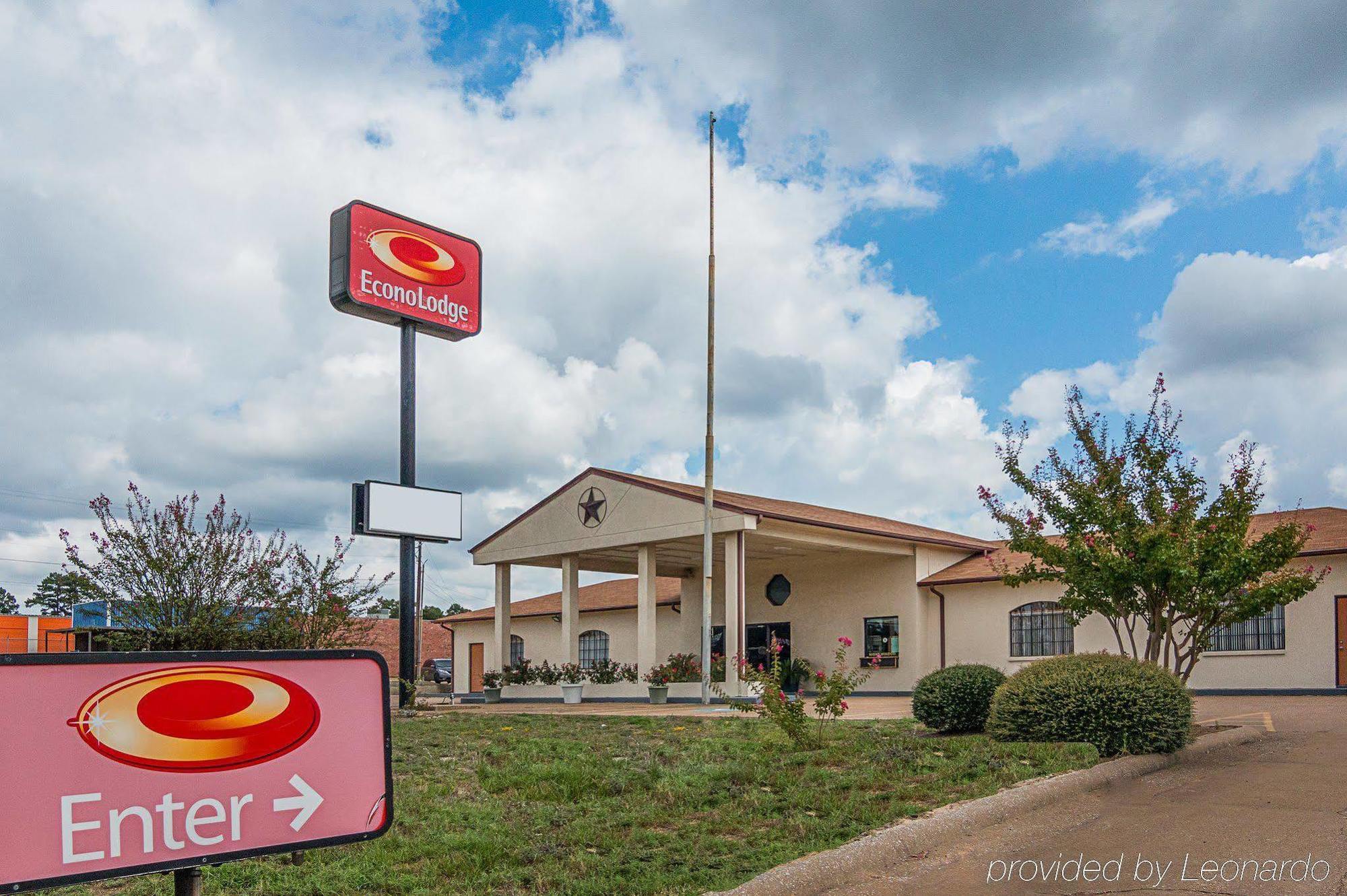 Red Roof Inn Nacogdoches Exterior photo